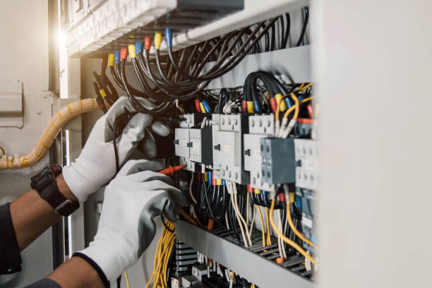Best Licensed Electrician  in La Habra, CA